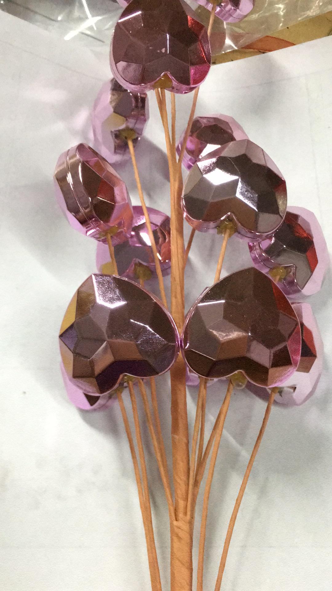 22" heart pick, total 15 hearts